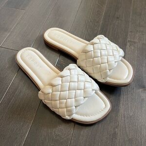 Esprit slide sandals